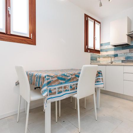 Апартаменти Accogliente Monolocale Veneziano1 Aria Condizionata, Vicino A Campus E Stazione Екстер'єр фото